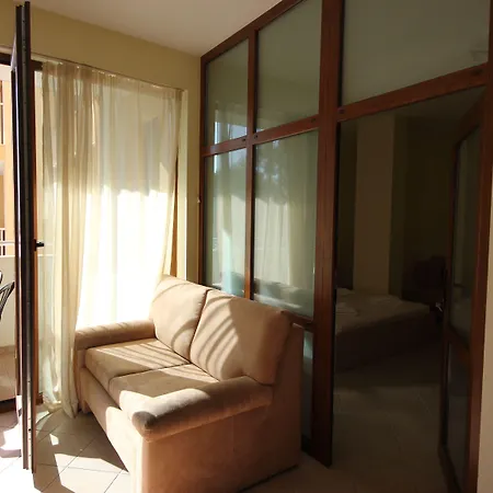 Menada Midia Apartmán Sluneční pobřeží