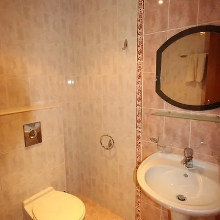 Menada Midia Apartmán *