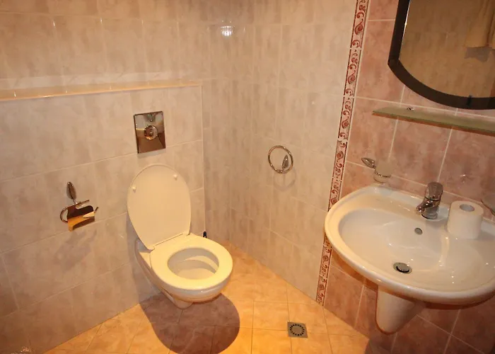 Menada Midia * Slantchev Briag