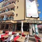 Apartament Menada Midia *