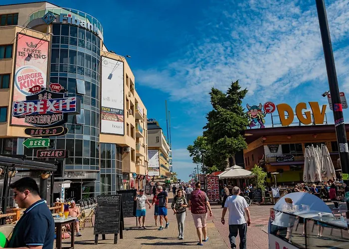 Menada Midia Apartment