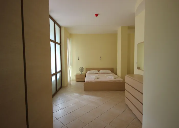 Menada Midia * Slantschew brjag