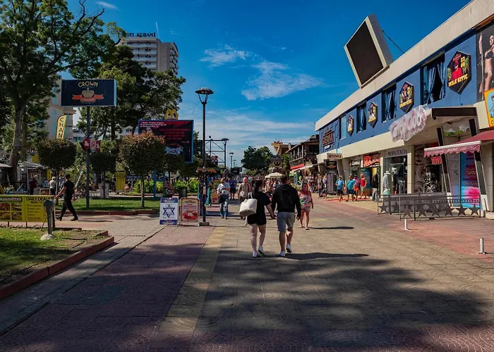 Menada Midia Apartmán *