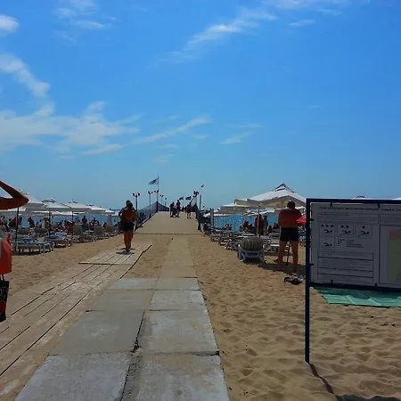 Διαμέρισμα Menada Midia Σάνι Μπιτς