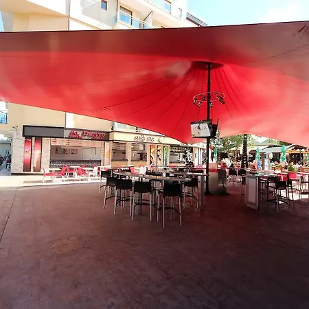 Διαμέρισμα Menada Midia